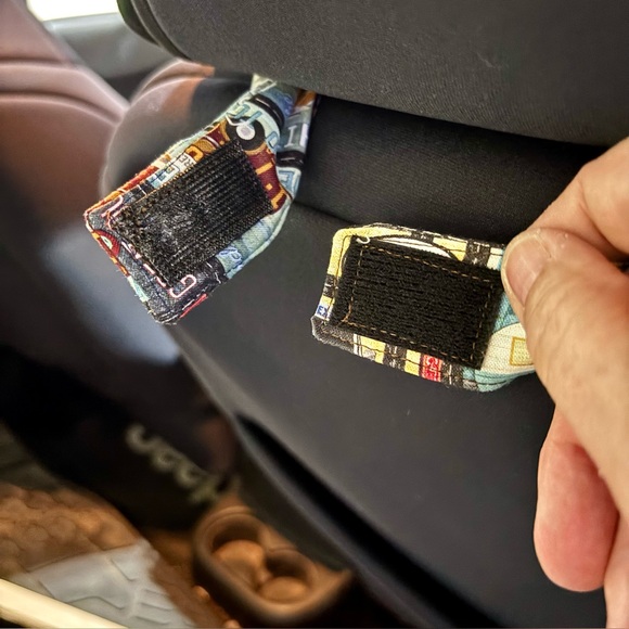 Car Trash/Utility Tote Bag Plates 9” wide x 4”deep x 12” long 10” strap Handmade - Picture 3 of 5